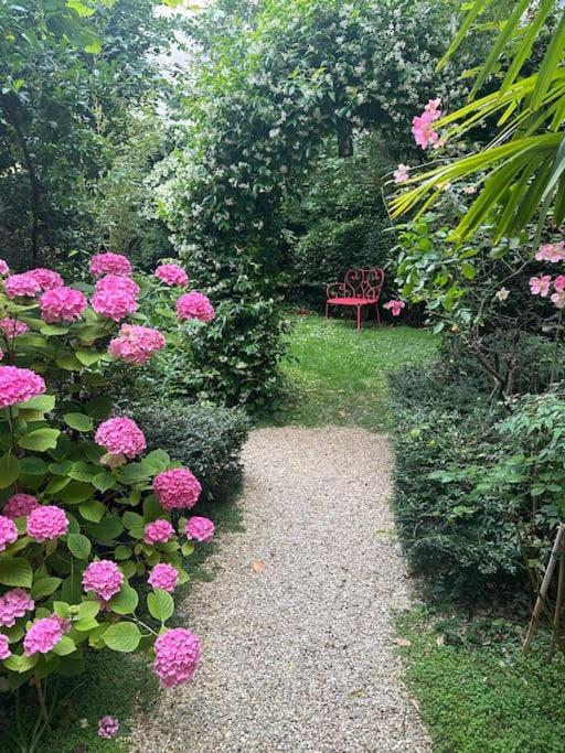 Maison Avec Jardin, Centre, 5 * Paris