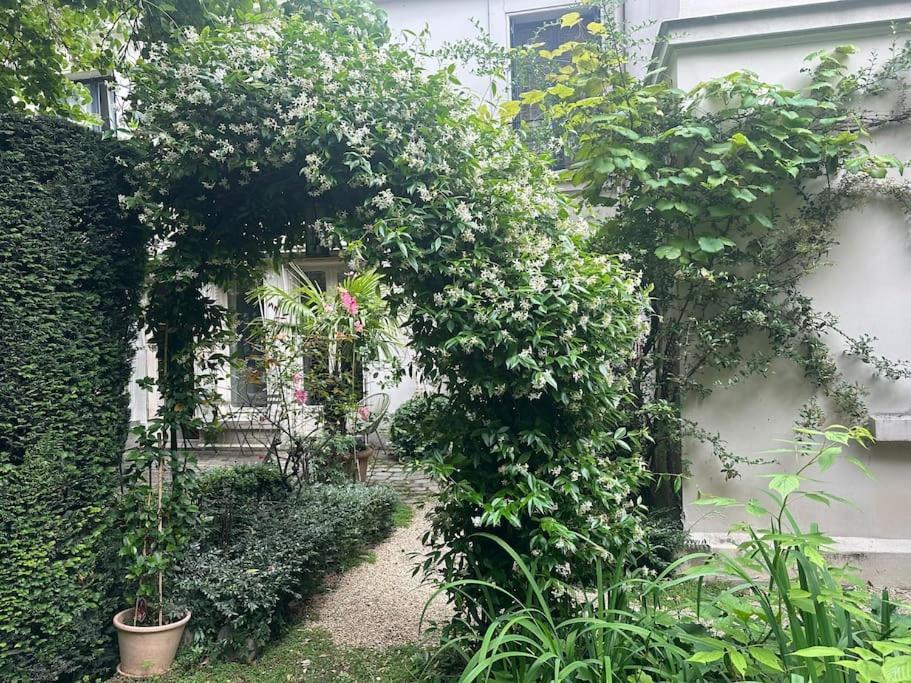 Maison Avec Jardin, Centre, 5 *