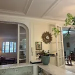 Maison Avec Jardin, Paris Centre, 5 Chambres