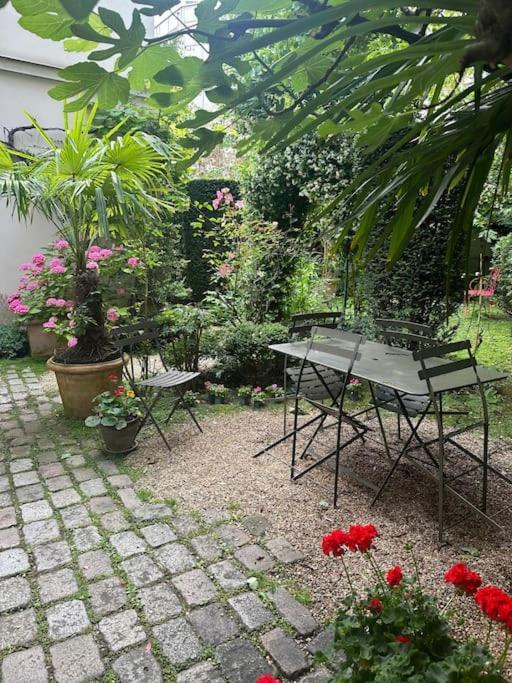 Maison Avec Jardin, Centre, 5 *