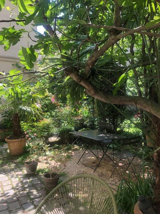 Villa Maison Avec Jardin, Centre, 5 Paris